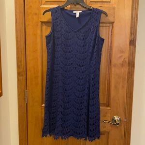 Lacy stretchy dress petite size XS